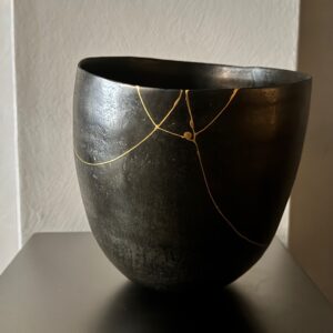 Medium Vessel by Koichi Onozawa